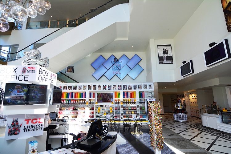 TheatreBoxVideoWall